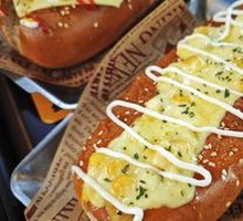 Pineapple Cheese Cascade