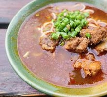 Braised Pork Rib Noodles