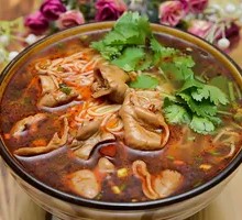 Stewed Intestine Noodles