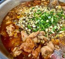 Garlic-Flavored Braised Rabbit