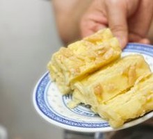 Sunflower Chicken First Egg Sajima