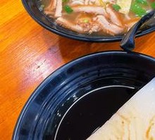 Family Feast Rice Noodles