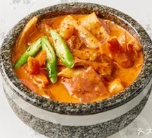 Rose Cream Fried Rice Noodles