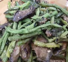 Eggplant and Broad Beans Pan-Fried