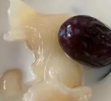 Freshly Steamed Five-Red Jellyfish Collagen