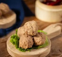 Handcrafted Black Pepper Beef Balls