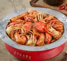 Signature Shrimp and Crab Hot Pot