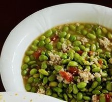 Stewed Pork with Green Peas
