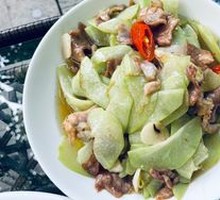 Buddha's Hand Gourd Stir-Fried with Pork Slices