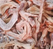 Spicy Braised Melon Stem with Chicken Wings