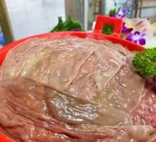 Sliced Pork Kidney with Big Knife