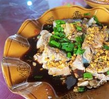 Ginger-Flavored Pork Shank