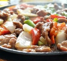Grilled Beef on Iron Plate