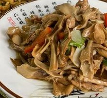 Black Wood Ear Mushroom Stir-Fried with Pork