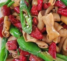 Sautéed Duck Intestines with Green Pepper