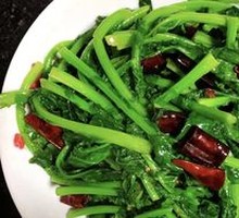 Stir-Fried Turnip Greens
