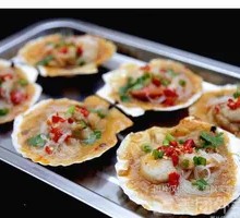 Garlic Fried Shellfish with Vermicelli