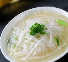 Stir-fried Garlic Chives with Radish Strips