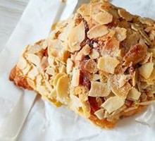 Almond Croissant