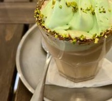 Pistachio Latte