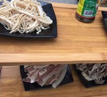 Signature Pig Trotter Tendons