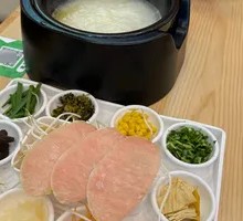 Fresh Mushroom Overbridge Rice Noodles