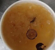Red Date and Tremella Soup