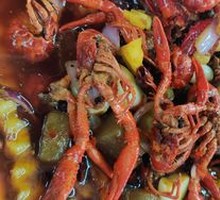 Premium Garlic-Style Crawfish