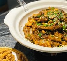 Qingmei Glutinous Pork Palm