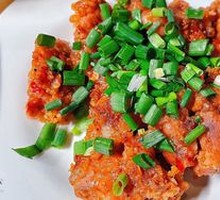 Steamed Pork Intestines with Rice Flour