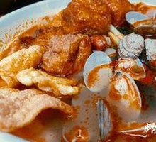 Clam and Snail Noodles