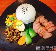 Pork Shank and Sichuan sausage rice