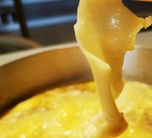 Eight Treasure Abalone Chicken Soup Pot