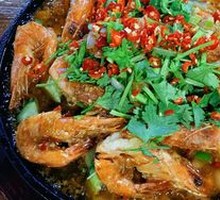 Garlic Shrimp with Rice Noodles