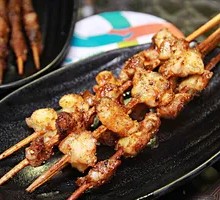 Charcoal-grilled Pig's Trotter Skewers