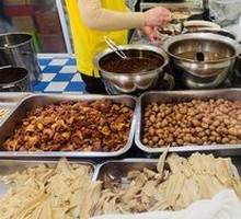 Mixed Dish Preparation Counter