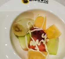 Light and Colorful Fruit Platter