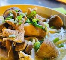 Stewed Chicken Noodles