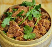 Steamed Beef with Rice Flour