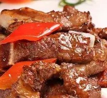 Black Pepper Ribeye on Hot Stone