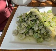 Fava Bean with Fragrant Toon
