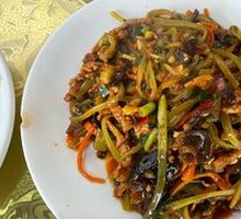 Fish-Flavored Shredded Pork