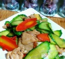 Cucumber and Pork Slices