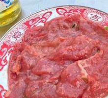 Sliced Beef with Green and Red Peppers