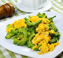 Bitter Melon with Eggs