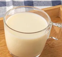 Freshly Ground Iced Soy Milk