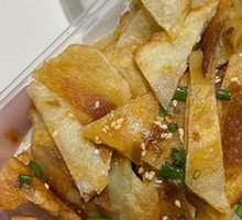 Thousand Fragrances and Crispy Tujia Sauce Pancake