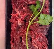 Fresh-cut Wagyu Strip