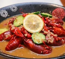 Garlic-Style Crawfish