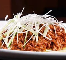 Beijing-style Shredded Pork in Soy Sauce